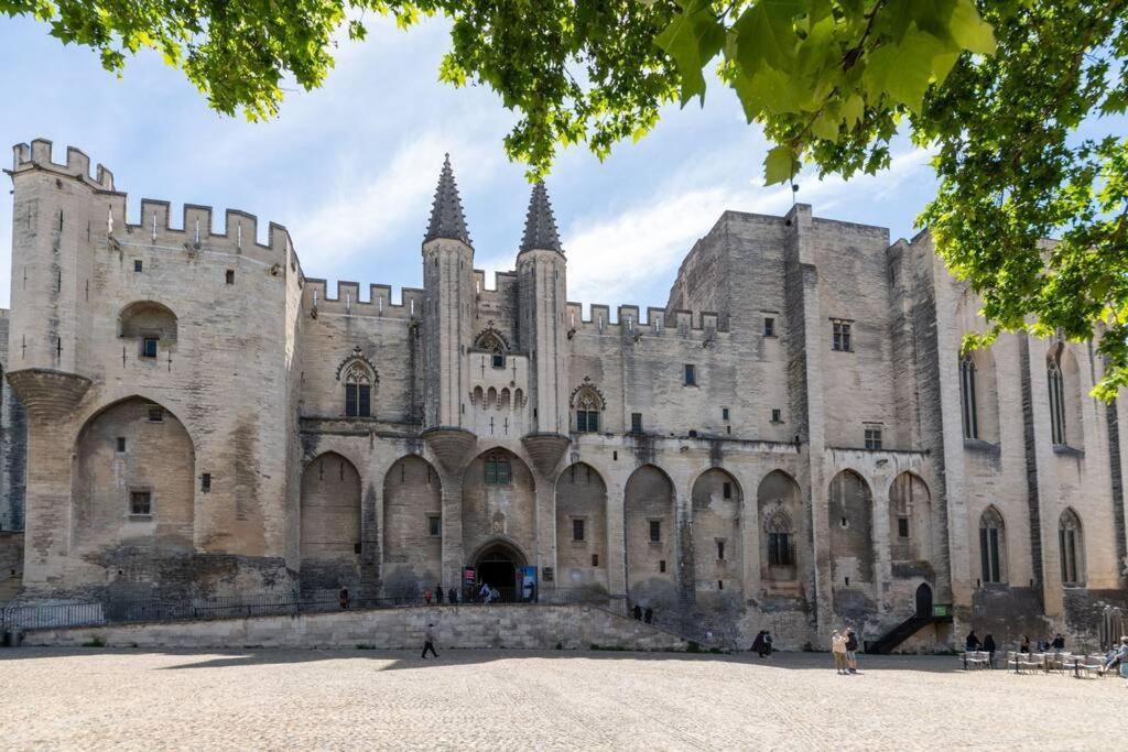 Logement De Charme En Plein Coeur D'Avignon Exterior photo