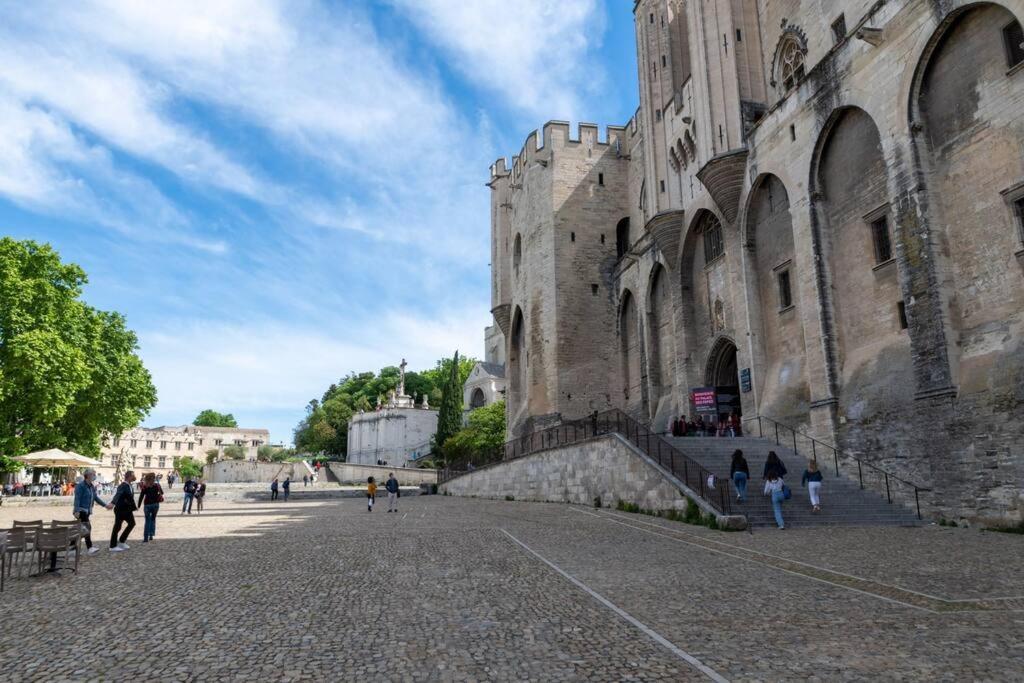 Logement De Charme En Plein Coeur D'Avignon Exterior photo
